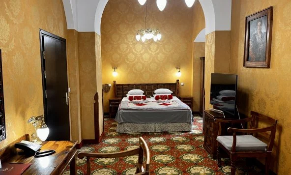 Family Apartment in Castle